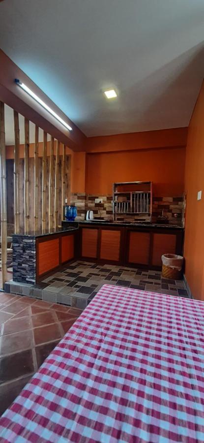 Looniva Guest House Lalitpur Eksteriør bilde