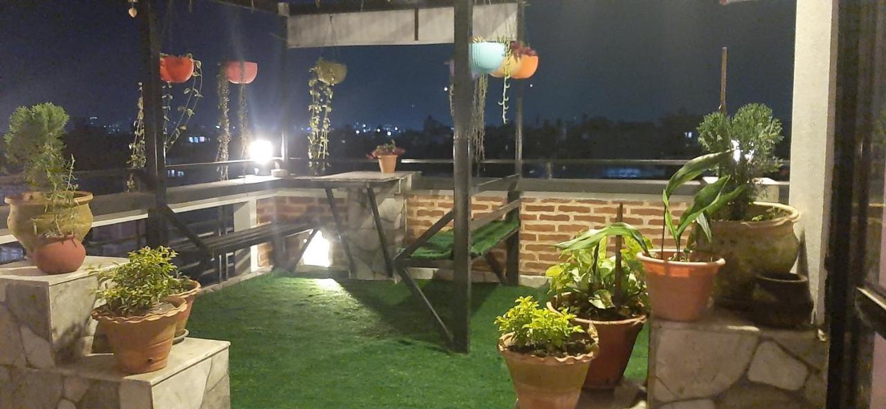 Looniva Guest House Lalitpur Eksteriør bilde