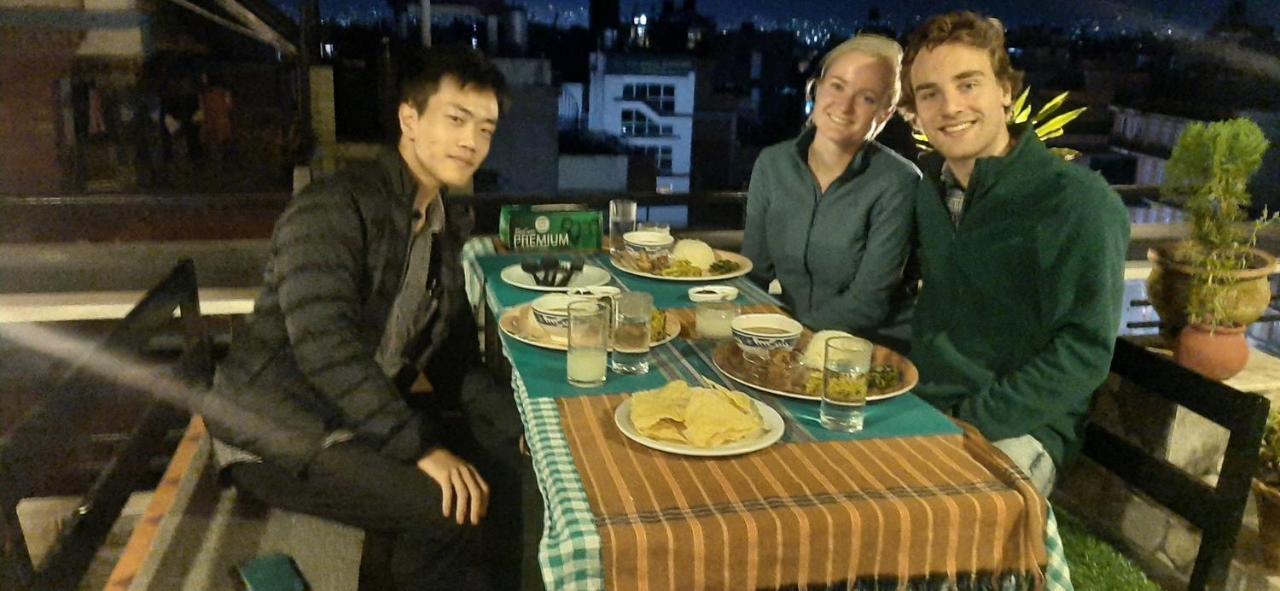 Looniva Guest House Lalitpur Eksteriør bilde